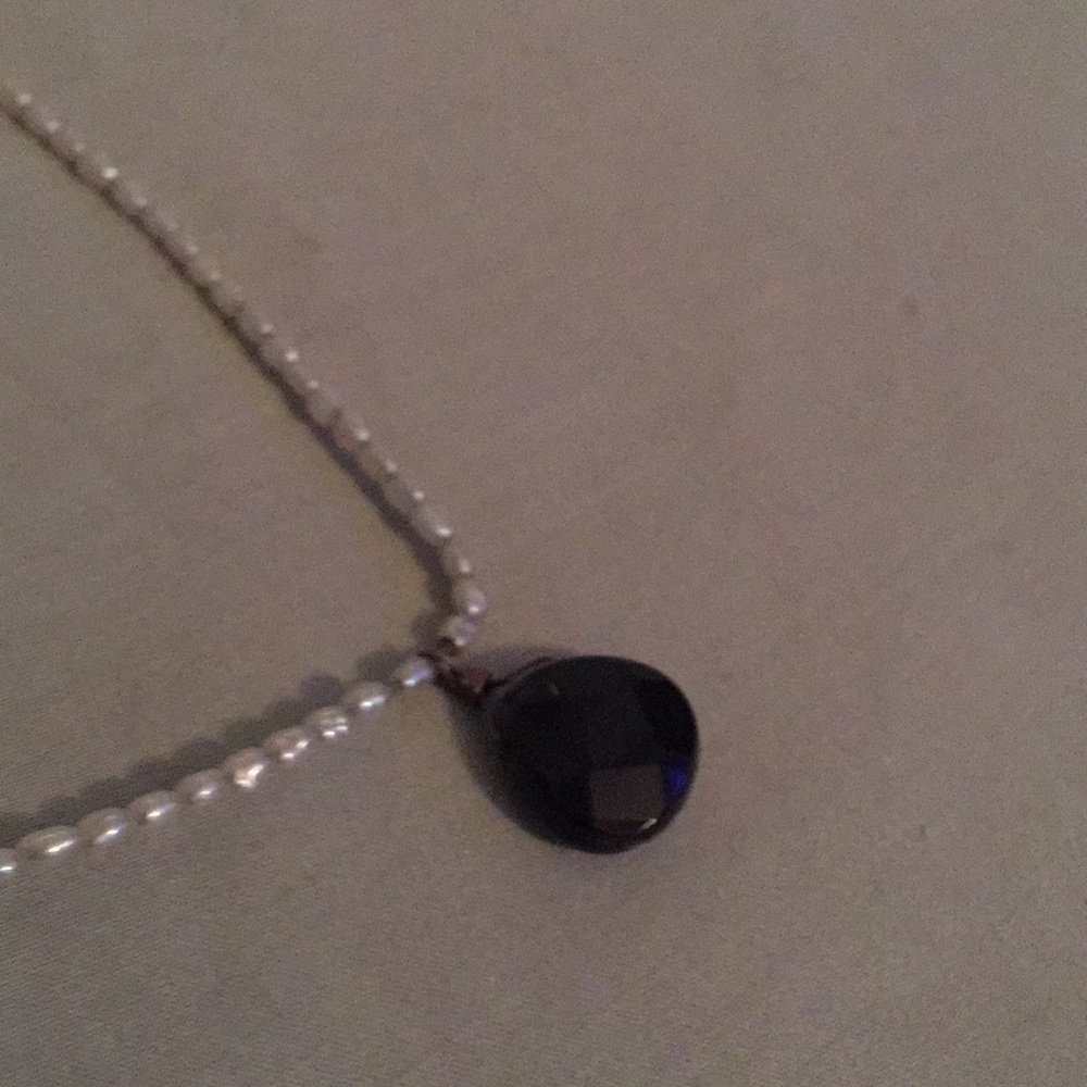 Freshwater pearl and jet crystal beaded necklace - Picture 2 of 2